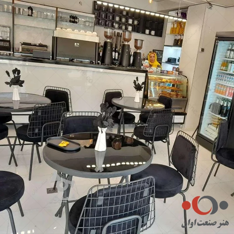 صندلی کافه مدل آرمیتا